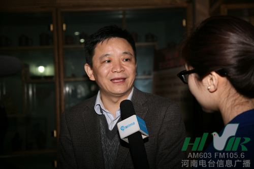 信息廣播總監(jiān)李金鋒接受河南電視臺9頻道采訪