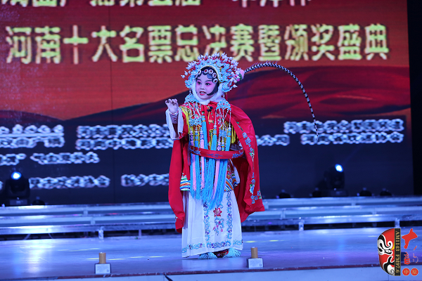 李逸凡——《穆桂英掛帥》選段 李逸凡——《穆桂英掛帥》選段
