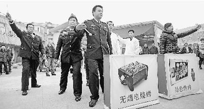 “小品執(zhí)法”。