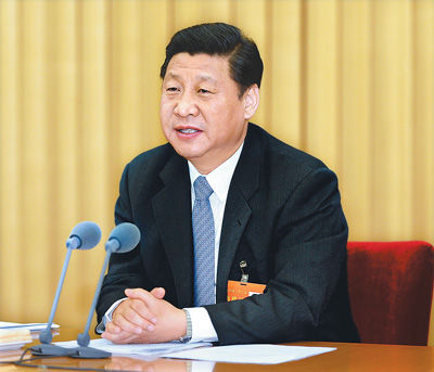 12月10日至13日，中央經(jīng)濟(jì)工作會(huì)議在北京舉行。中共中央總書(shū)記、國(guó)家主席、中央軍委主席習(xí)近平發(fā)表重要講話。 　　新華社記者　李濤攝