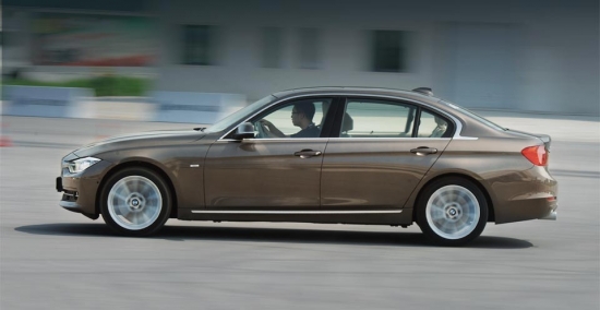 全新寶馬328Li