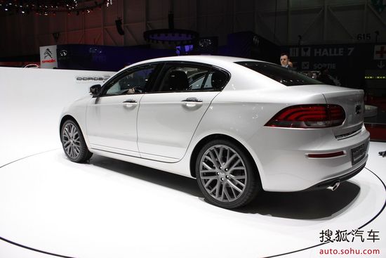 觀致3 Sedan