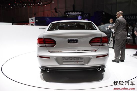 觀致3 Sedan