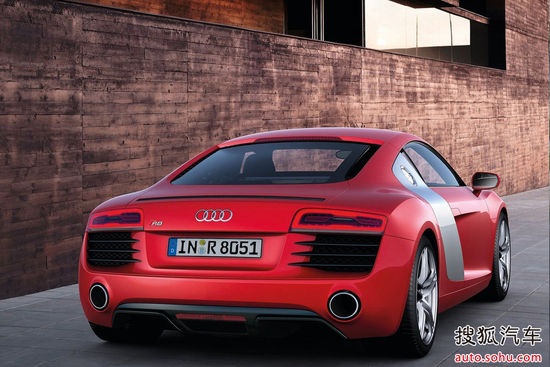 新款R8