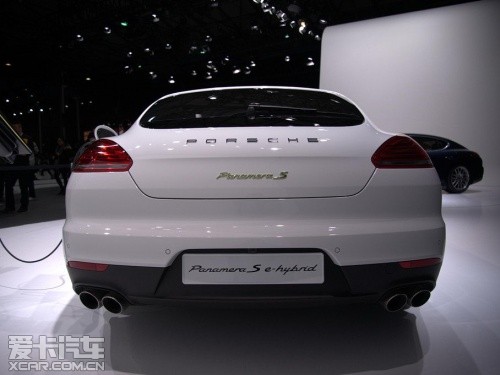 Panamera加長版