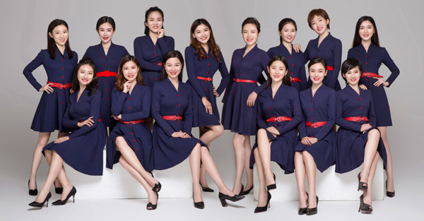 小莉幫忙團(tuán)全體成員 小莉幫忙團(tuán)全體成員