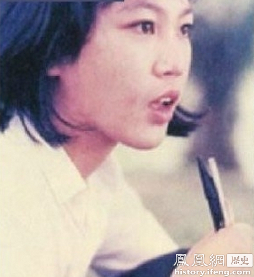 美女英拉青春照片曝光