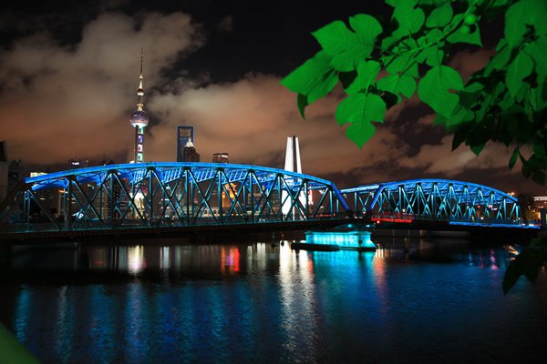 見證浪漫愛情 盤點(diǎn)中國浪漫愛情橋